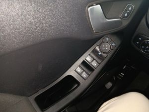 Ford Fiesta  1.0 EcoBoost MHEV 92kW(125CV)  5p ST-Line  - Foto 7