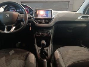 Peugeot 208  3P  1.2L PureTech 82 Style  - Foto 8