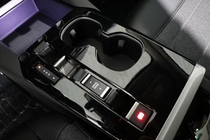 Citroën C5 X Hybrid 225 e-EAT8 Shine  - Foto 17