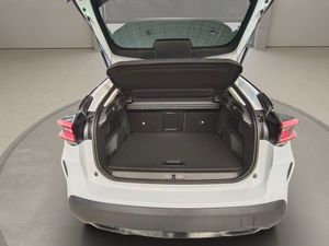 Citroën C4 Hybrid 145 ë-DCS6 Max  - Foto 10