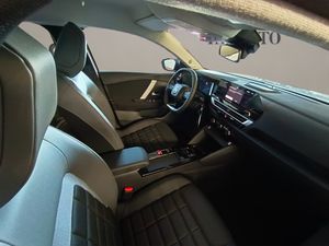 Citroën C4 Hybrid 145 ë-DCS6 Plus  - Foto 12