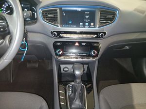 Hyundai IONIQ  1.6 GDI HEV  DCT Klass  - Foto 6
