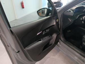 Peugeot 208 Allure HYBRID 110 eDCS6  - Foto 19