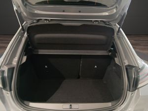 Peugeot 208 Allure HYBRID 110 eDCS6  - Foto 11