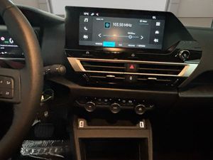 Citroën ë-C4 ë-C4 eléctrico 115kW 54kWh Plus  - Foto 13