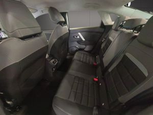 Citroën C4 X Hybrid 145 ë-DCS6 Business Edition  - Foto 11