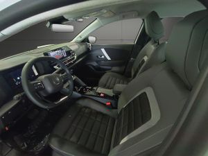 Citroën C4 X Hybrid 145 ë-DCS6 Business Edition  - Foto 9