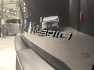 Peugeot 3008 Hybrid 1.2 107KW Allure eDCS6  - Foto 17
