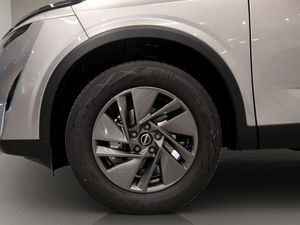 Nissan Qashqai DIG-T 103kW (140CV) mHEV 4x2 Acenta  - Foto 9