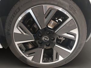 Opel Astra Electric 54kWh GS Auto  - Foto 15