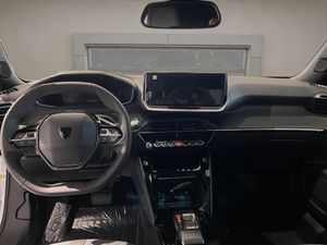 Peugeot 2008 N2008 Allure Hybrid 145 eDCS6  - Foto 17