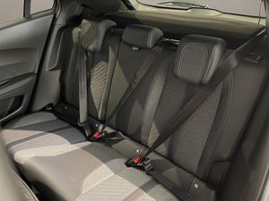 Peugeot 2008 N2008 Allure Hybrid 145 eDCS6  - Foto 12