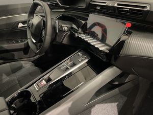 Peugeot 508 Hybrid 5P Allure HYBRID 180 e-EAT8  - Foto 17