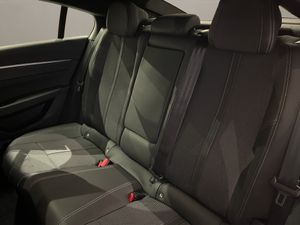 Peugeot 508 Hybrid 5P Allure HYBRID 180 e-EAT8  - Foto 12