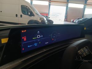 Peugeot e-5008 GT Eléctrico 157kW  - Foto 18