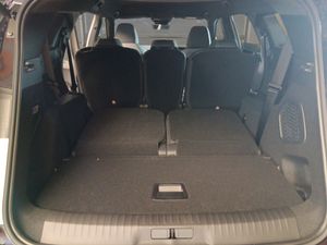 Peugeot e-5008 GT Eléctrico 157kW  - Foto 8