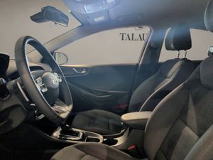 Hyundai IONIQ 1.6 GDI HEV Klass DCT  - Foto 11
