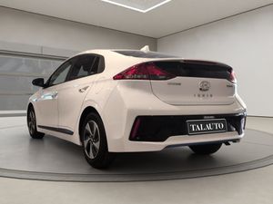 Hyundai IONIQ 1.6 GDI HEV Klass DCT  - Foto 9