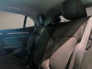 Renault Megane Zen TCe 103 kW (140CV) GPF -SS  - Foto 12