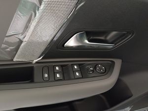 Citroën C4 Hybrid 145 ë-DCS6 Collection  - Foto 16