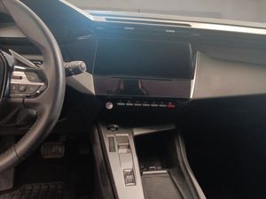 Peugeot 308 5P GT Hybrid MHEV 136 e-DCS6  - Foto 17
