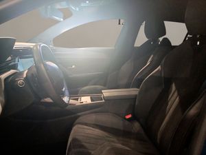 Peugeot 408 408 GT HYBRID 136 eDCS6  - Foto 11