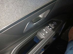 Peugeot 3008  1.2 PURETECH 96KW (130CV)  S&S Allure  - Foto 5