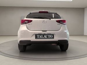 Mazda 2 1.5 GE 66kW (90CV) Black Tech Edition  - Foto 6