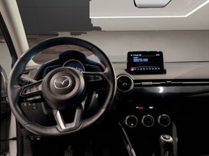 Mazda 2 1.5 GE 66kW (90CV) Black Tech Edition  - Foto 9