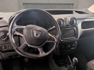 Dacia Dokker Essential 1.6 75kW (100CV) GLP -18  - Foto 9