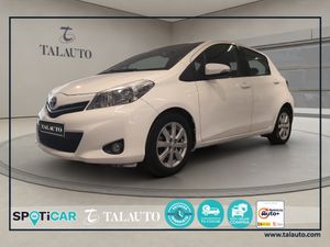Toyota Yaris 90D ACTIVE  - Foto 2