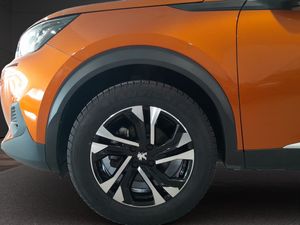 Peugeot 2008 Allure Pack BlueHDI 81kW (110CV)  - Foto 9