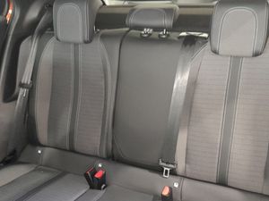 Peugeot 2008 Allure Pack BlueHDI 81kW (110CV)  - Foto 12
