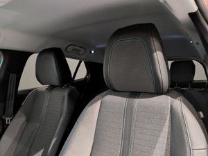 Peugeot 2008 Allure Pack BlueHDI 81kW (110CV)  - Foto 13