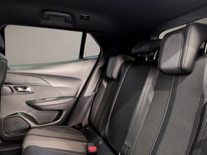 Peugeot 2008 GT Puretech 130 S&S 6 Vel. MAN  - Foto 12