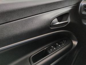 Jeep Avenger 1.2 G 74kW (100CV) Altitude  - Foto 16