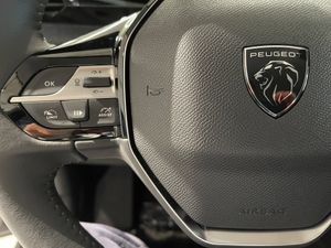 Peugeot 308 5P Allure Hybrid MHEV 136 e-DCS6  - Foto 15