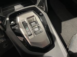 Peugeot 208 Style HYBRID 110 eDCS6  - Foto 15