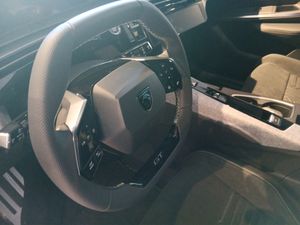 Peugeot 5008 1.2 107KW GT eDCS6  - Foto 15