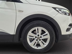 Opel Grandland X 1.2 Turbo Selective  - Foto 8