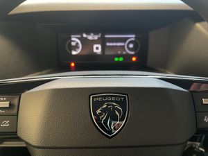 Peugeot Expert  EXPERT Doble Cabína Plegable M Diesel 120cv Manual       - Foto 18