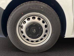 Peugeot Expert  EXPERT Doble Cabína Plegable M Diesel 120cv Manual       - Foto 12