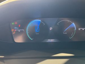 Peugeot 208 Allure HYBRID 110 eDCS6  - Foto 18