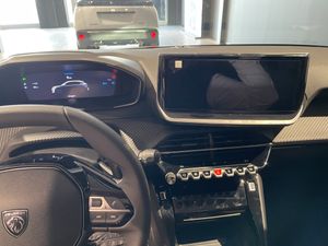 Peugeot 208 Allure HYBRID 110 eDCS6  - Foto 9