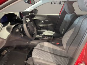 Peugeot 208 Allure HYBRID 110 eDCS6  - Foto 10