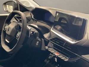 Peugeot 208 Allure HYBRID 110 eDCS6  - Foto 16