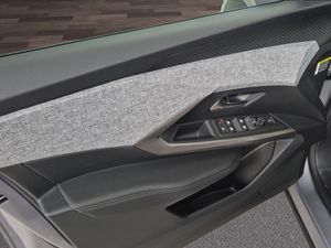 Peugeot 3008 Hybrid 1.2 107KW Allure eDCS6  - Foto 15