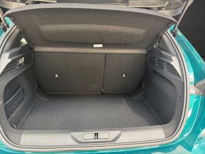 Peugeot 308 5P Allure Hybrid MHEV 145 e-DCS6  - Foto 13