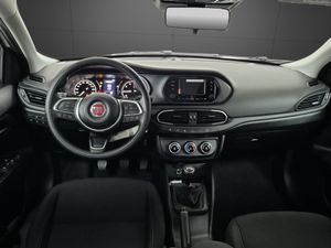 Fiat Tipo Sedán Diésel MT 1.6 95kW (130CV)  - Foto 11