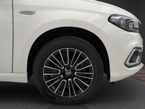 Fiat Tipo Sedán Diésel MT 1.6 95kW (130CV)  - Foto 9